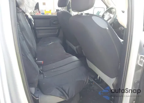 2015 Ram 1500 Tradesman из США, поврежденный, VIN 1C6RR6FGXFS742477